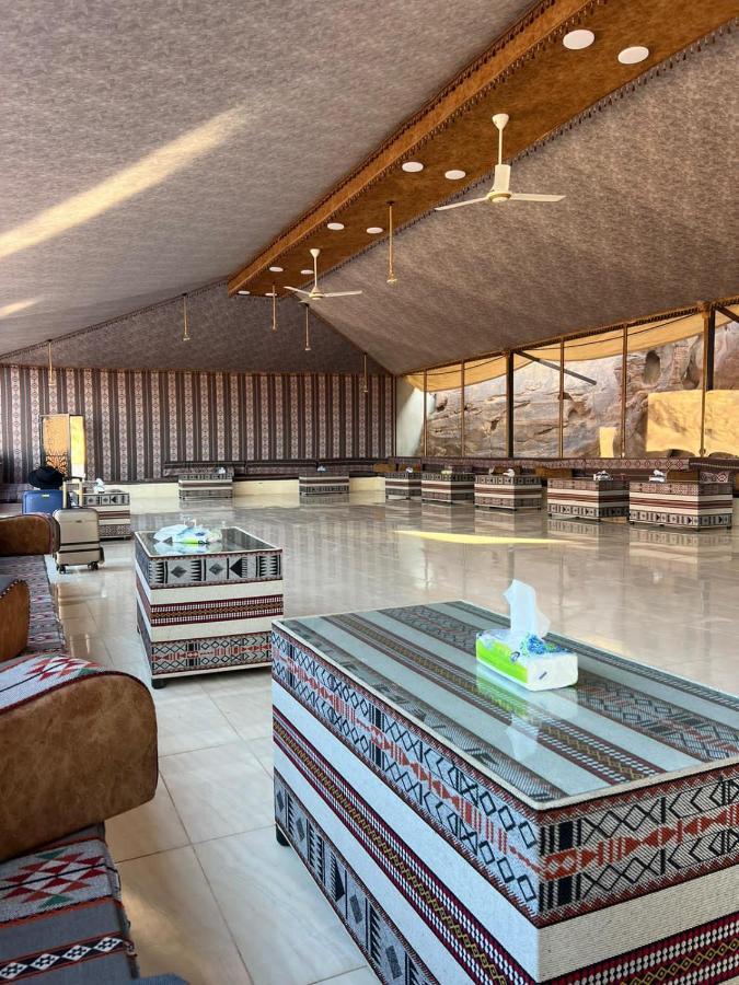 Amanda Luxury Camp Hotel Wadi Rum Bagian luar foto