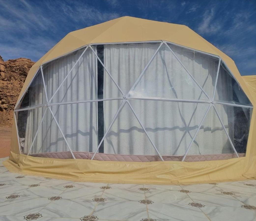 Amanda Luxury Camp Hotel Wadi Rum Bagian luar foto