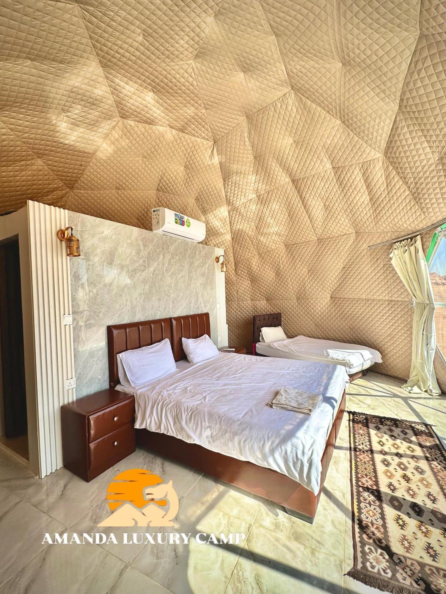 Amanda Luxury Camp Hotel Wadi Rum Bagian luar foto