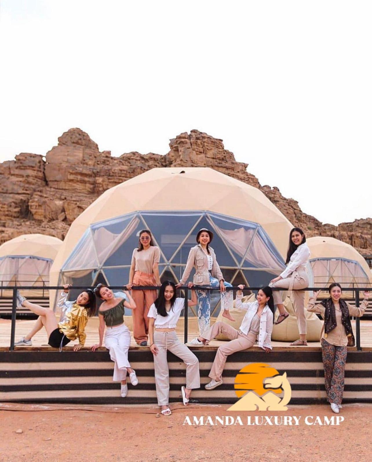 Amanda Luxury Camp Hotel Wadi Rum Bagian luar foto